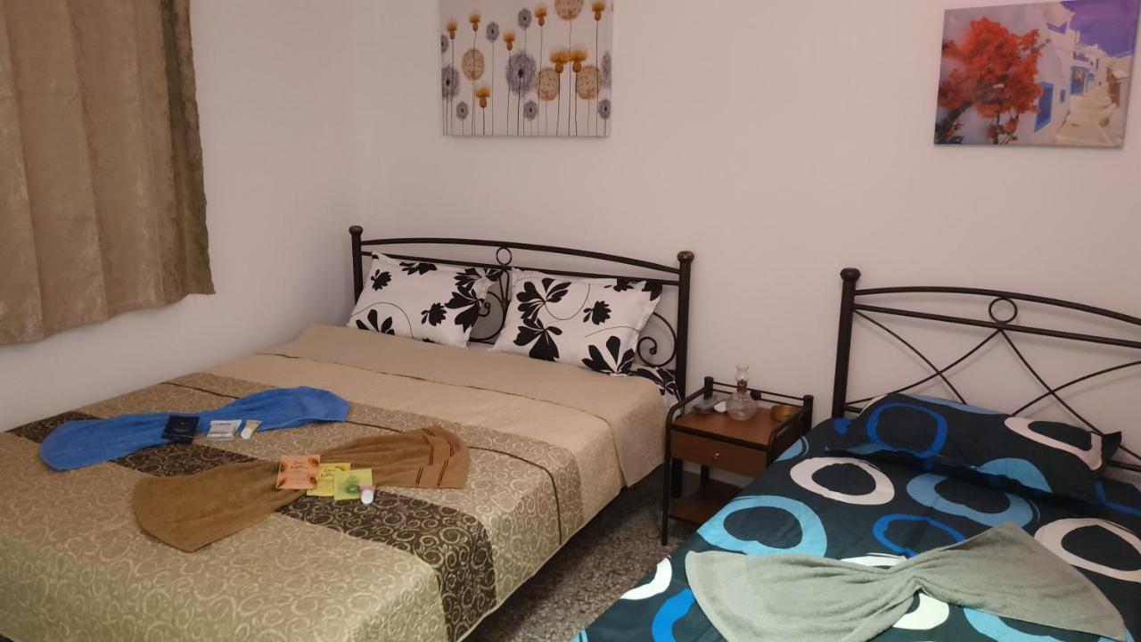 Kotetsi - To Let - - Chios *