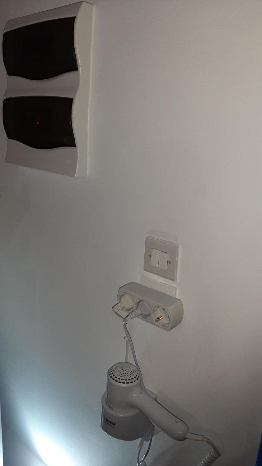Kotetsi - To Let - - Chios Apartment