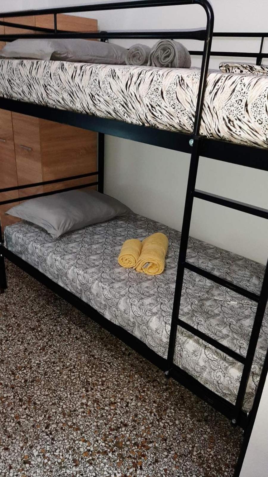 Kotetsi - To Let - - Chios